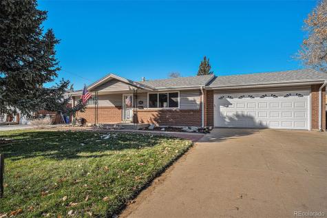 8207 Ames Way Arvada CO 80003