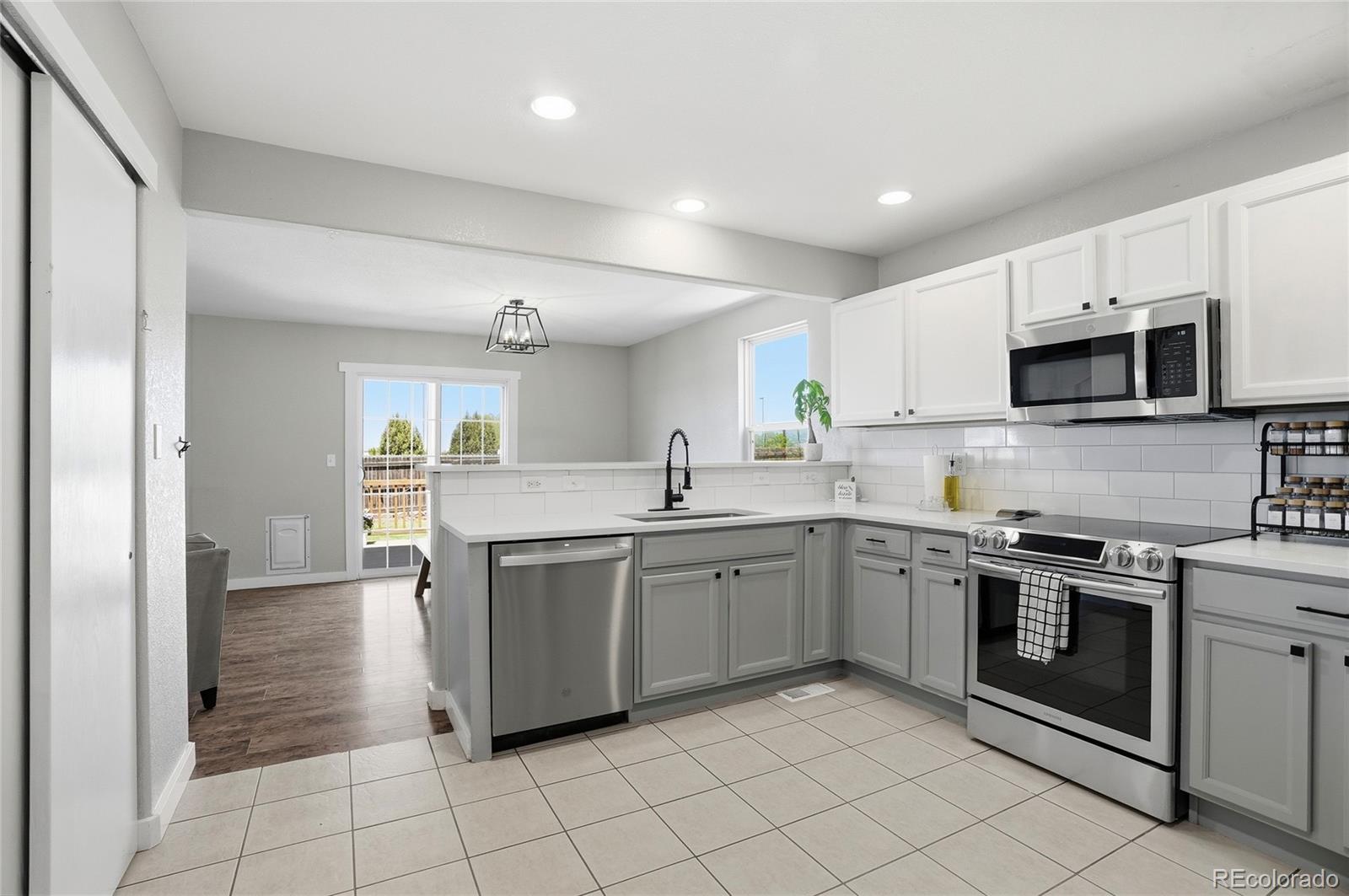 10521 Taylor Avenue Firestone CO 80504