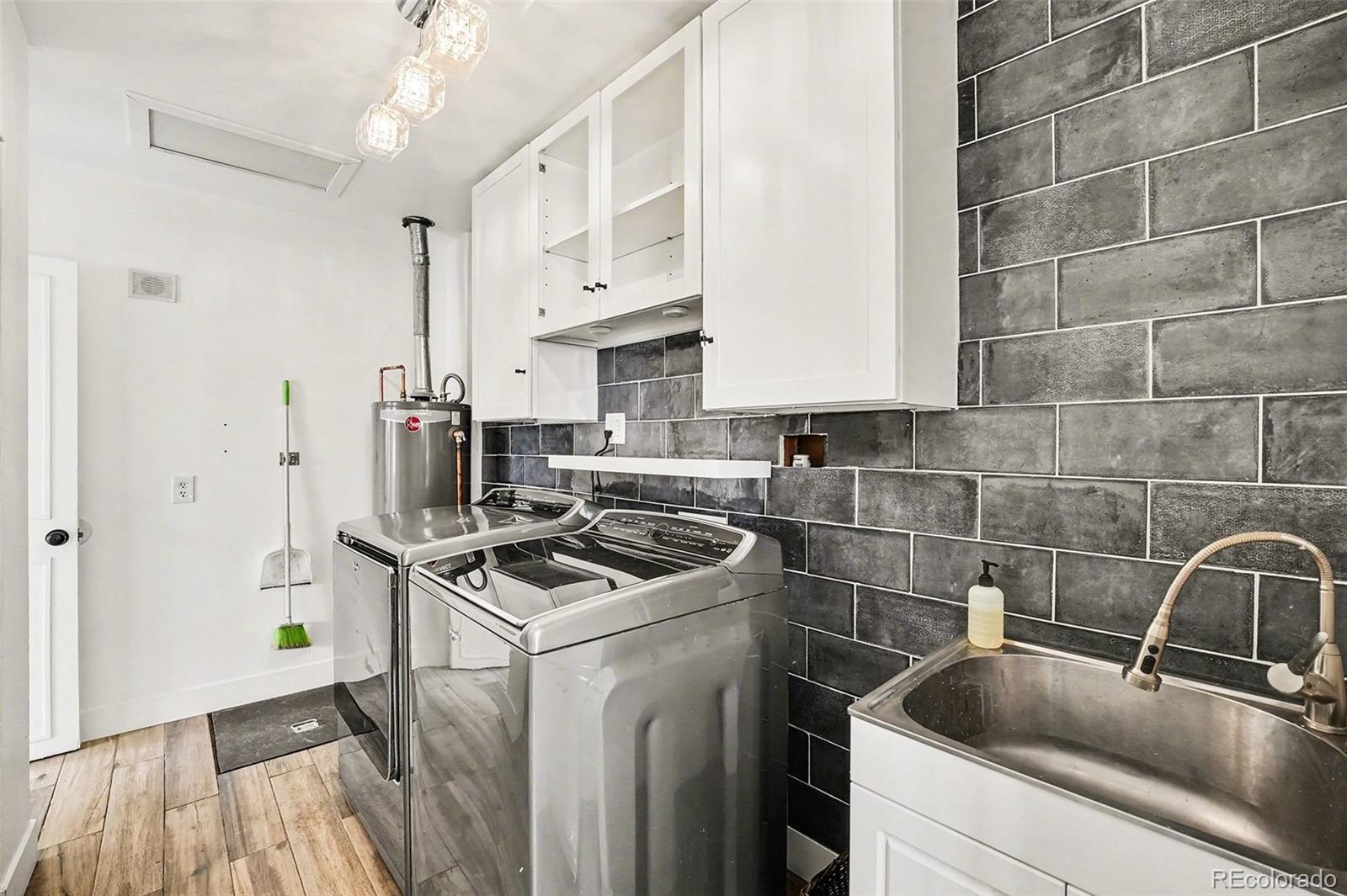 1330 Dahlia Street Denver CO 80220
