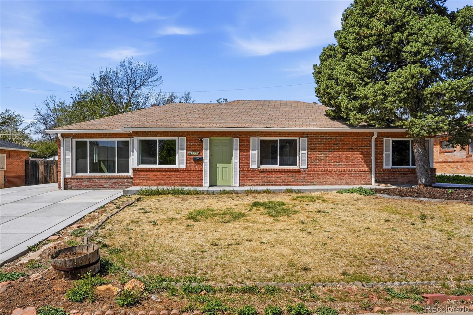 779 Scranton Street Aurora CO 80011