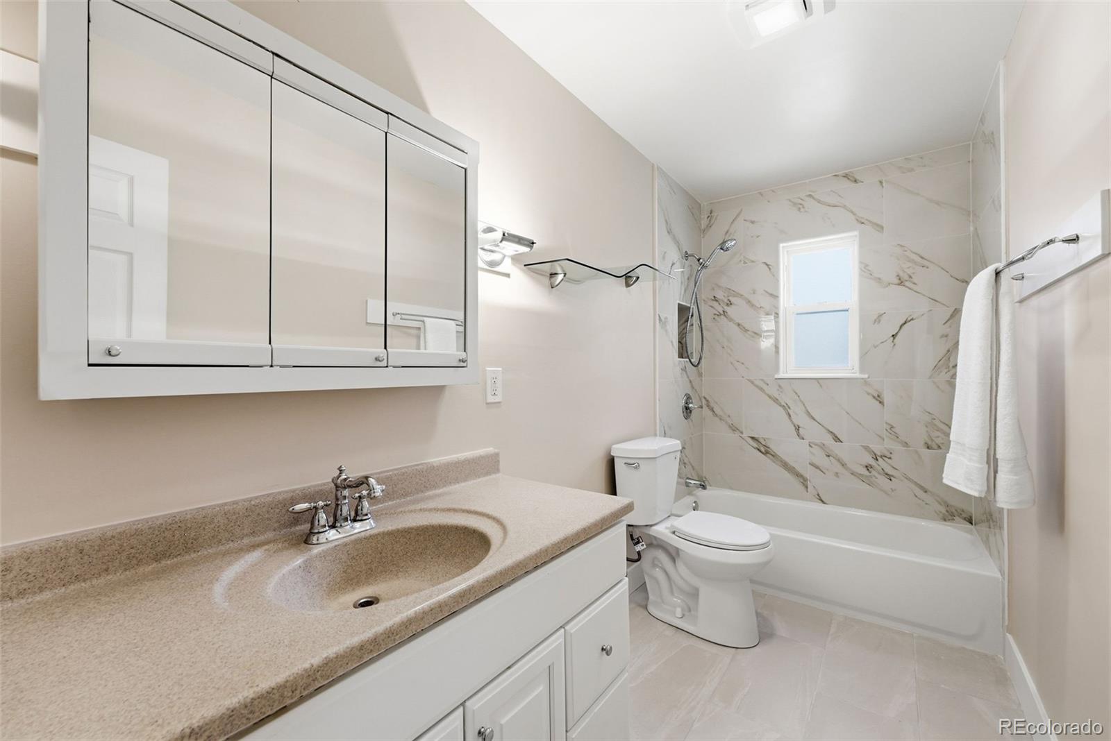779 Scranton Street Aurora CO 80011