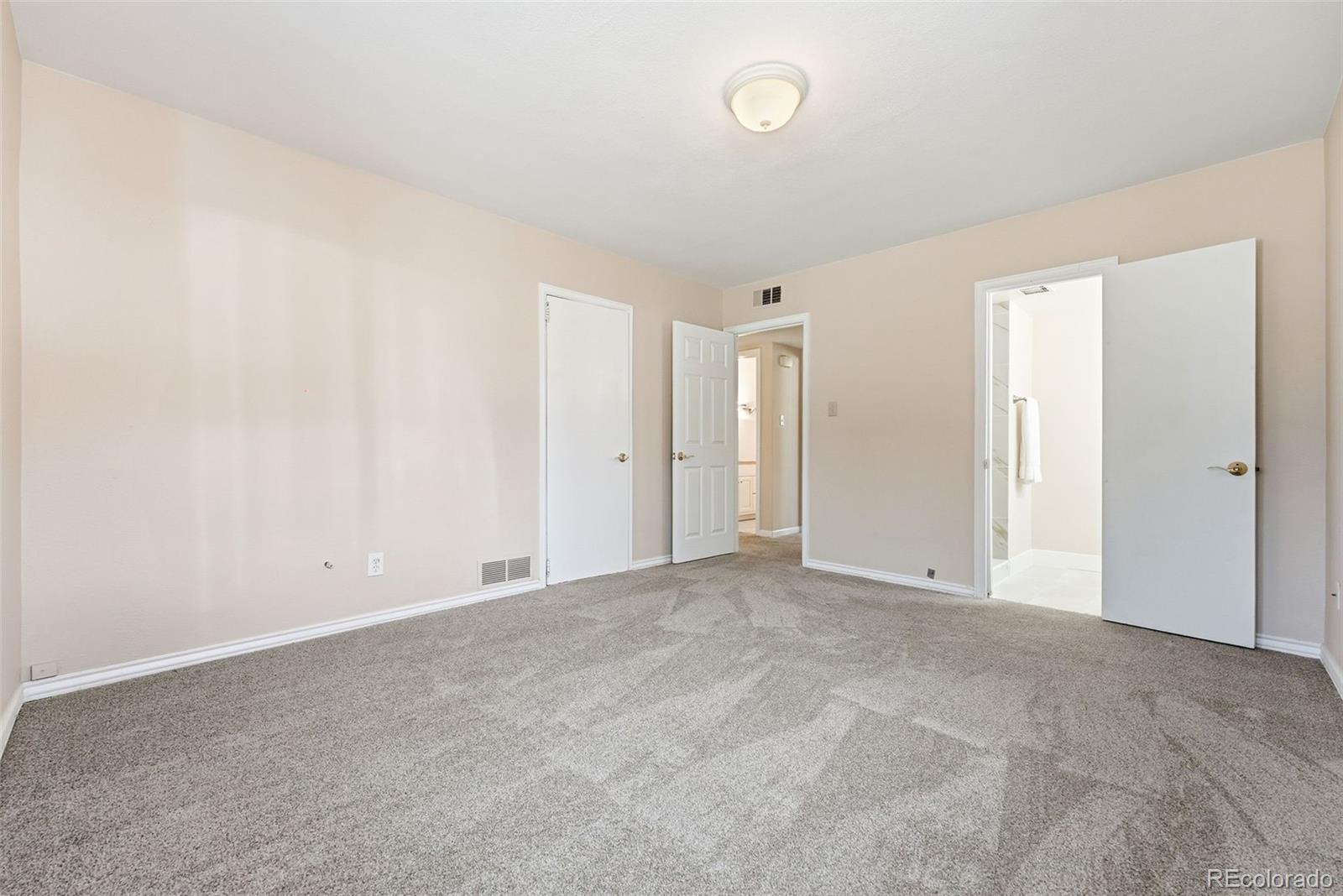 779 Scranton Street Aurora CO 80011