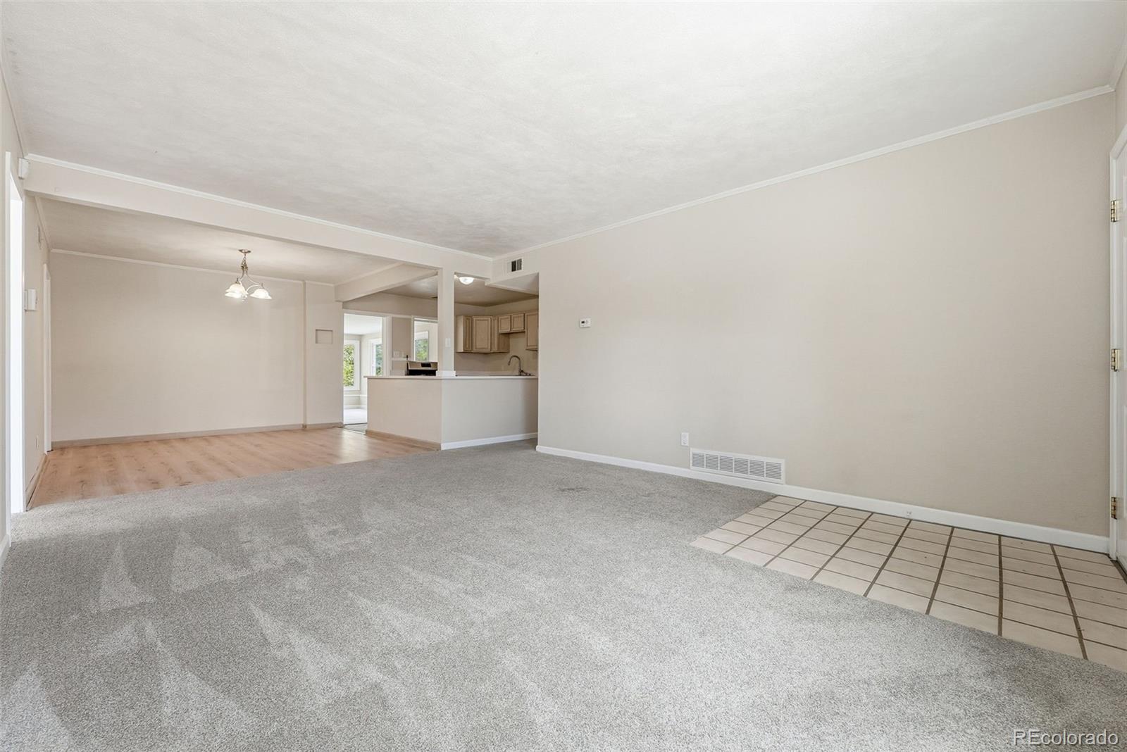 779 Scranton Street Aurora CO 80011