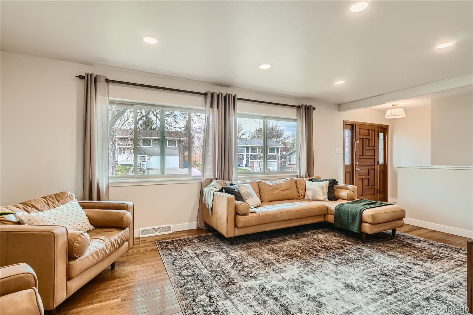 1592 S Xenon Court Lakewood CO 80228