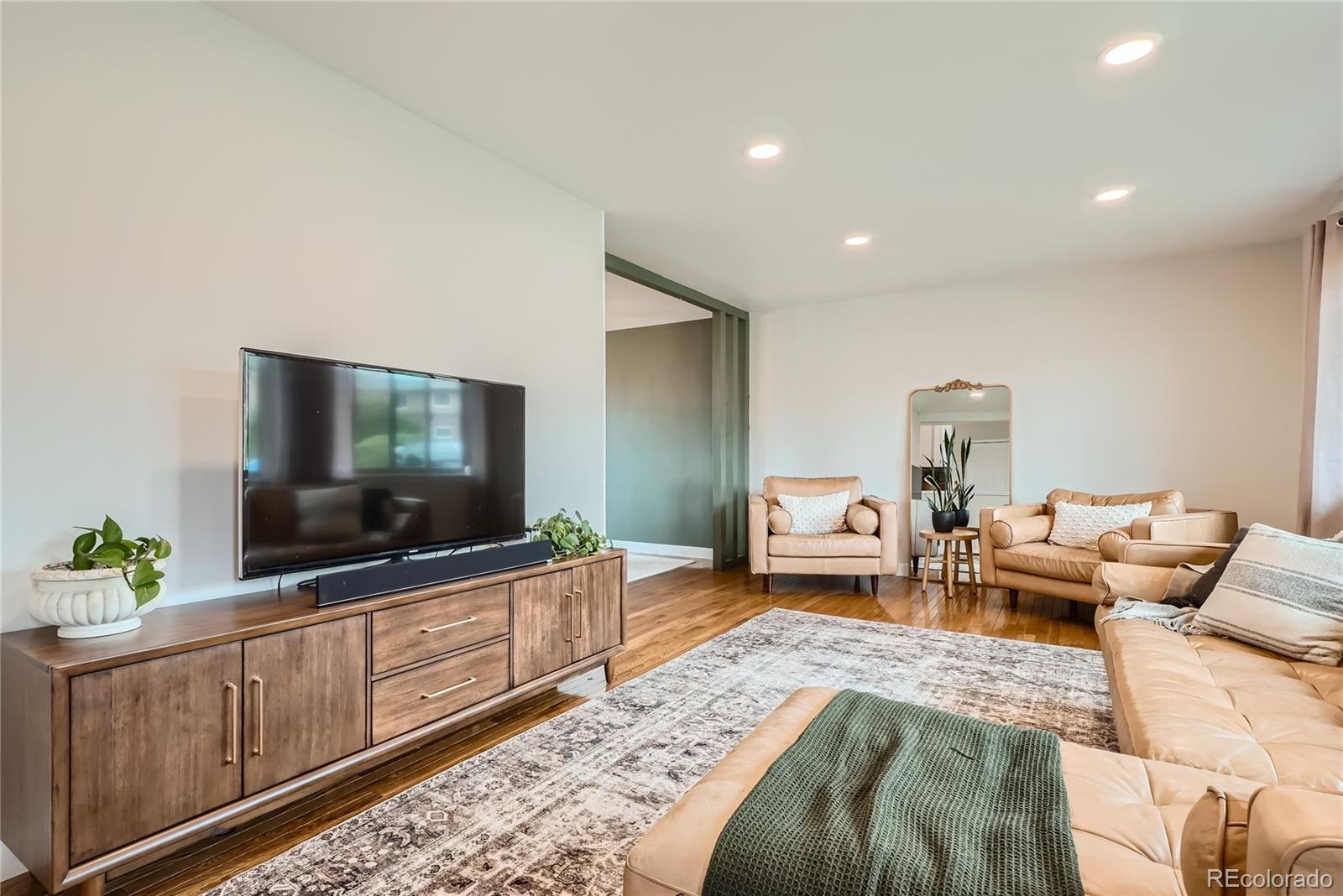 1592 S Xenon Court Lakewood CO 80228