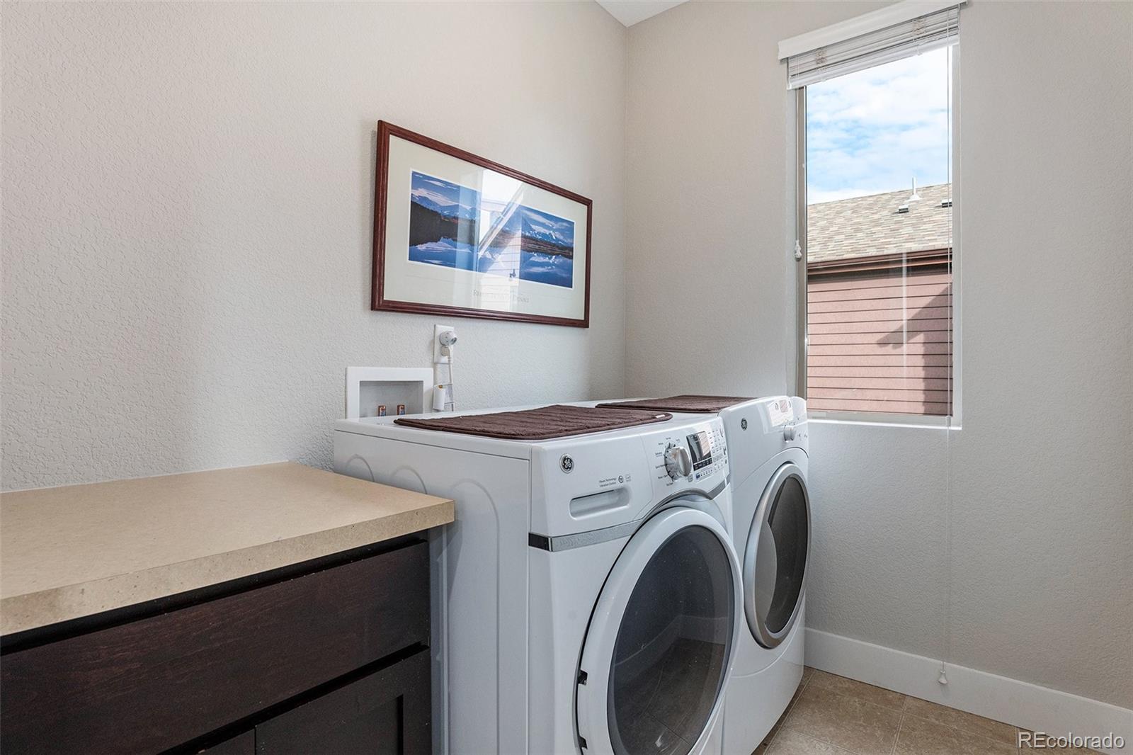 8273 E 29th Place Denver CO 80238
