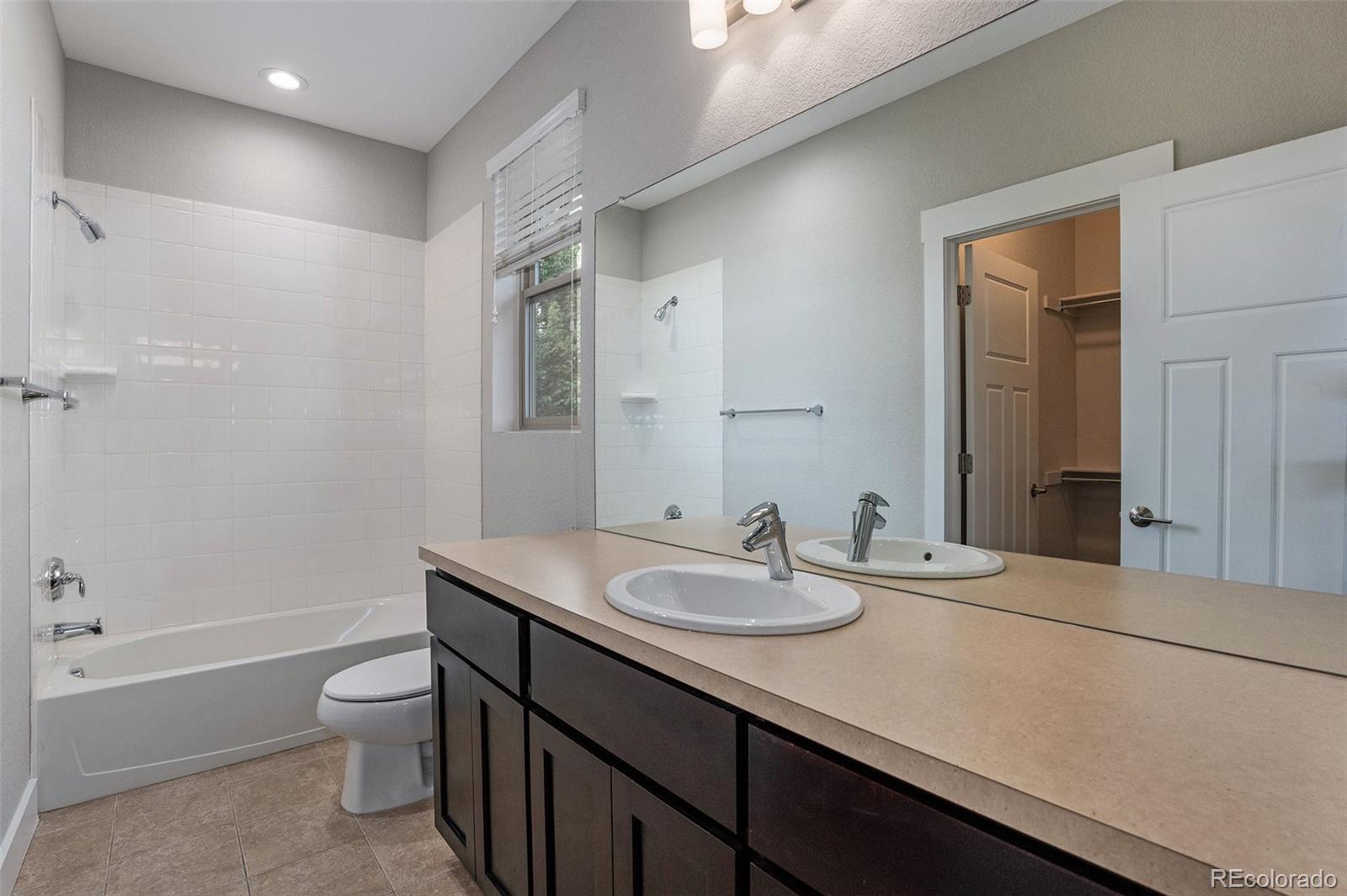 8273 E 29th Place Denver CO 80238