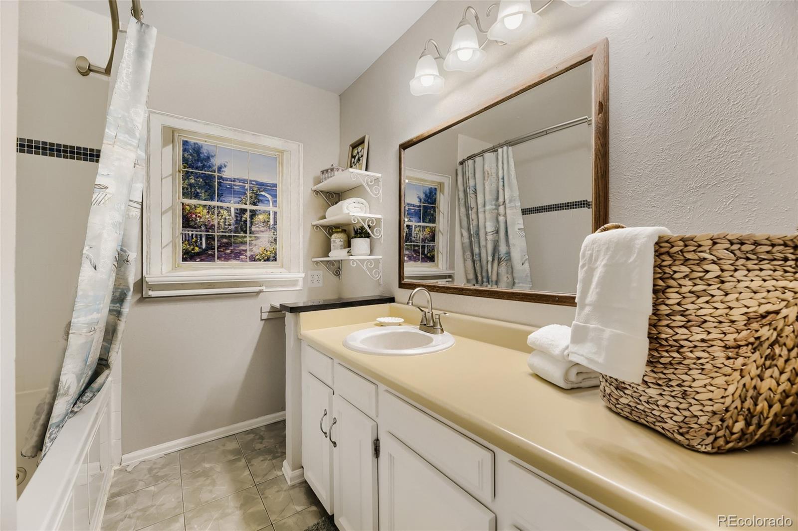 14990 E Tufts Place Aurora CO 80015
