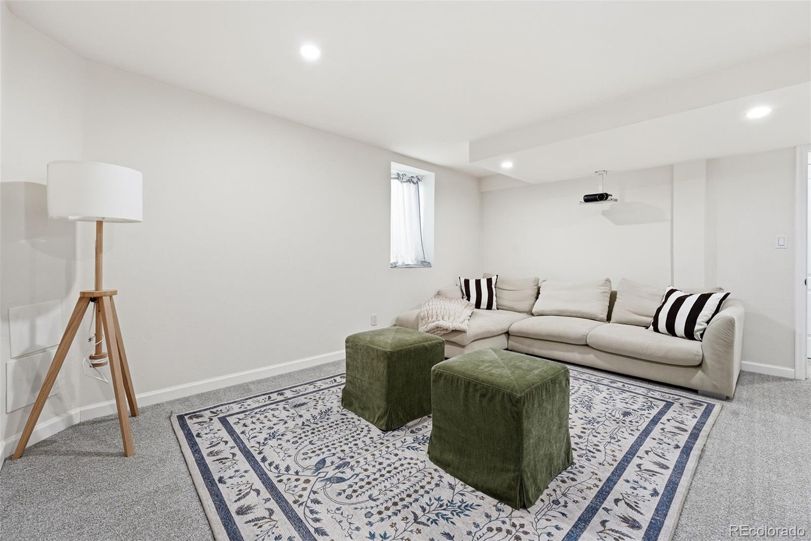5390 Primrose Lane Denver CO 80221