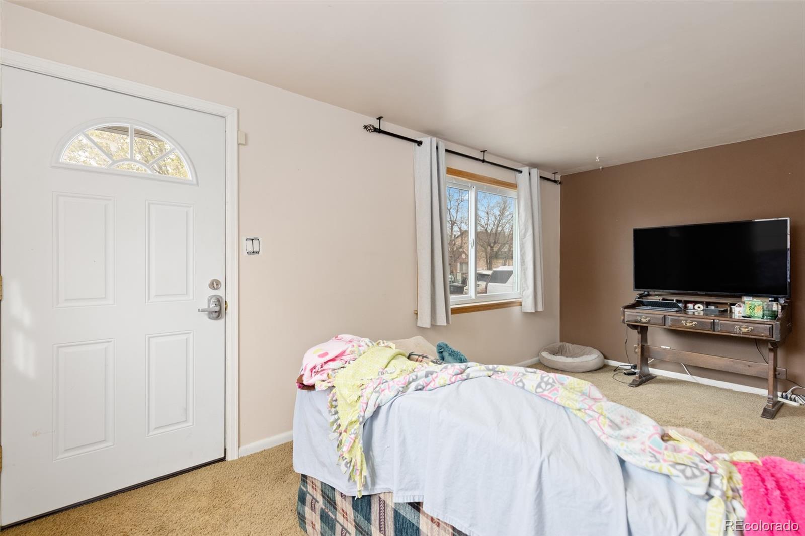 658 S Newton Street Denver CO 80219