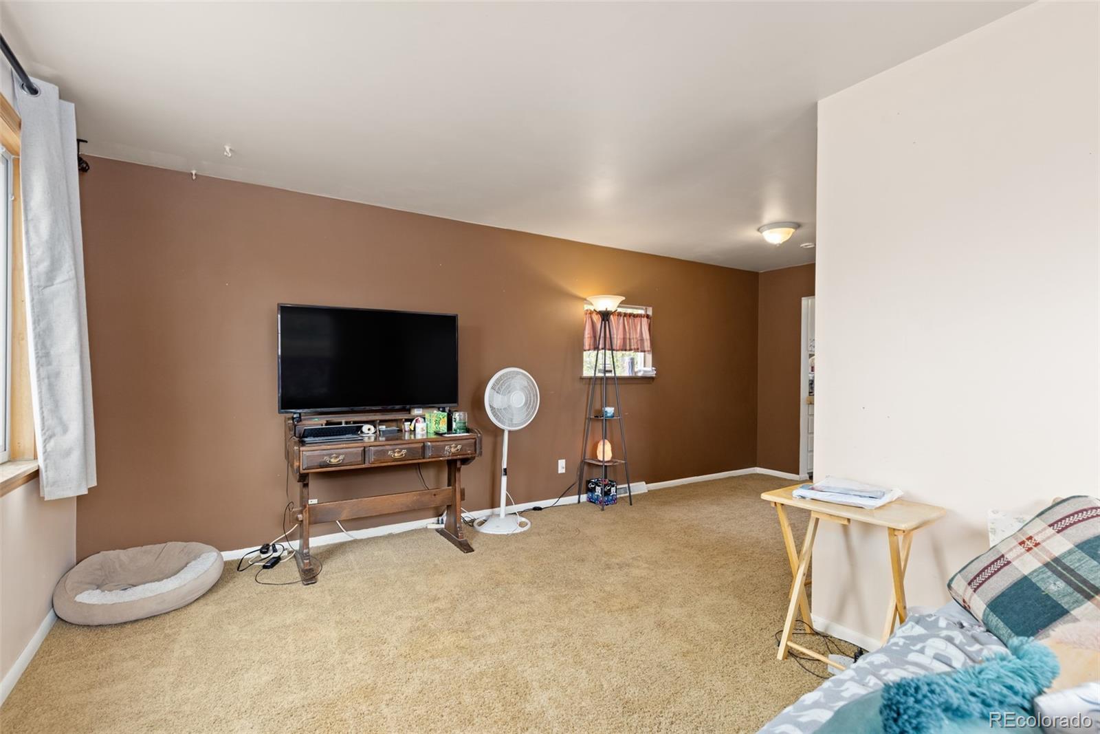 658 S Newton Street Denver CO 80219