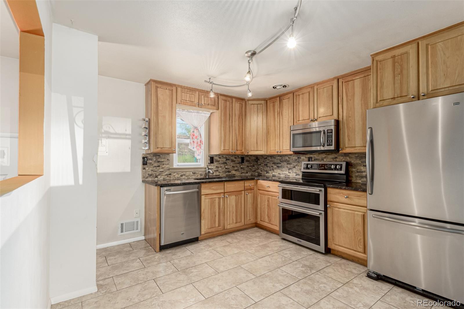 10875 W 41st Avenue Wheat Ridge CO 80033