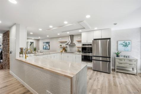 1581 W Briarwood Avenue Littleton CO 80120
