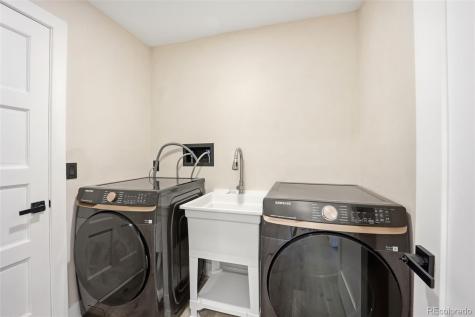 1581 W Briarwood Avenue Littleton CO 80120