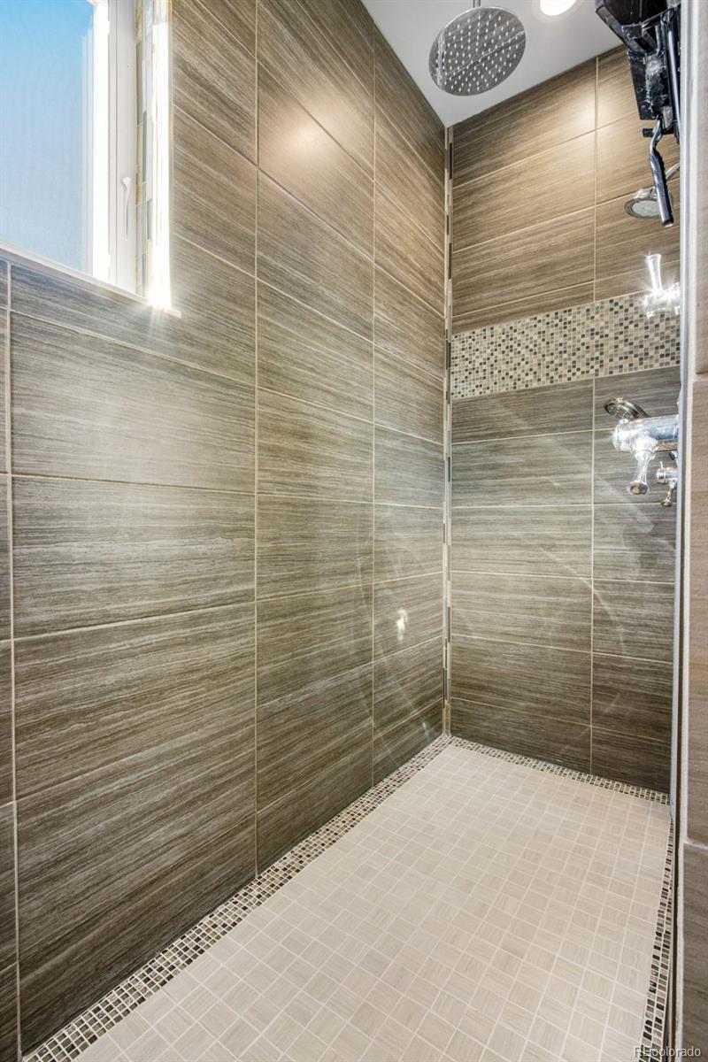 2418 Barry Lane Fort Collins CO 80524