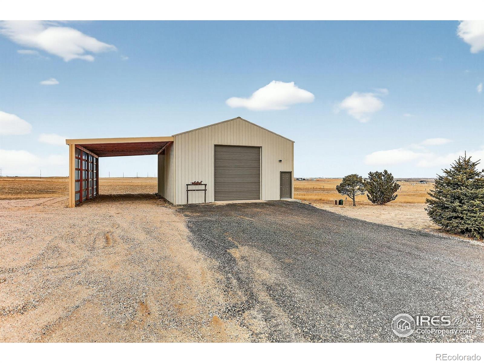 992 S County Road 129 Bennett CO 80102