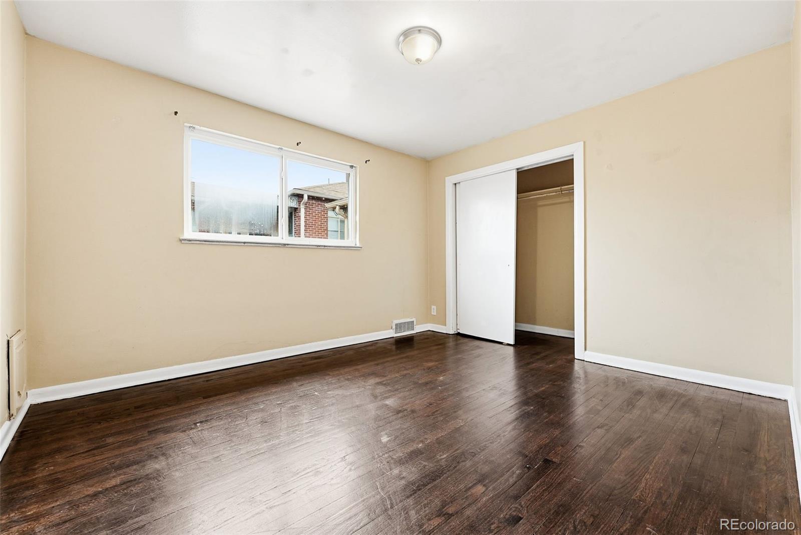 1717 Clinton Street Aurora CO 80010