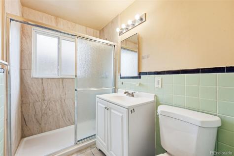 1717 Clinton Street Aurora CO 80010