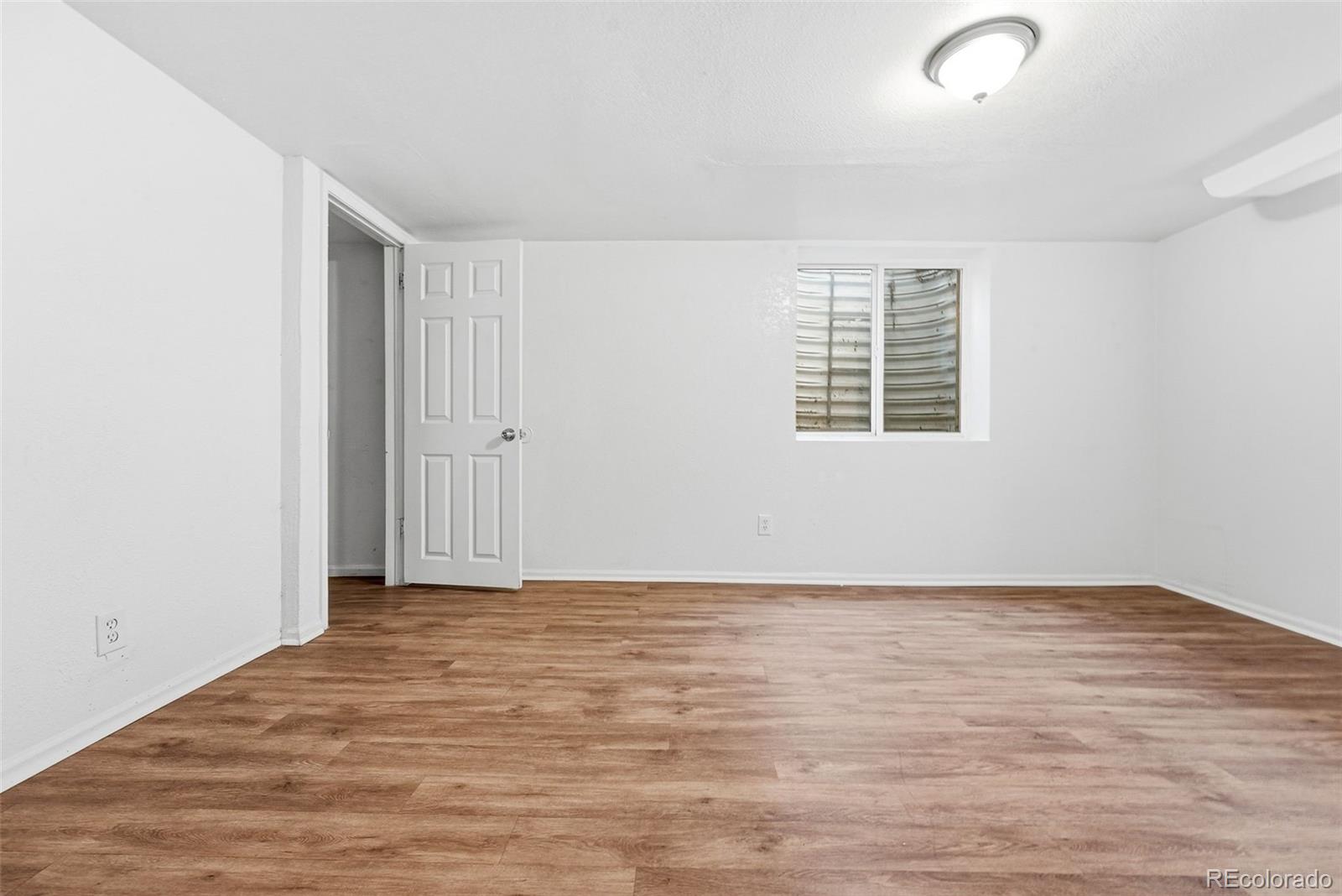 1717 Clinton Street Aurora CO 80010
