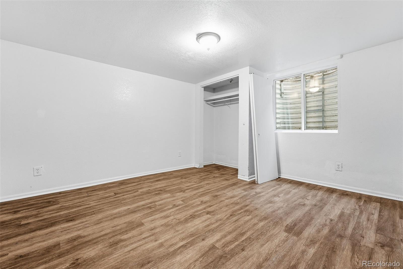 1717 Clinton Street Aurora CO 80010