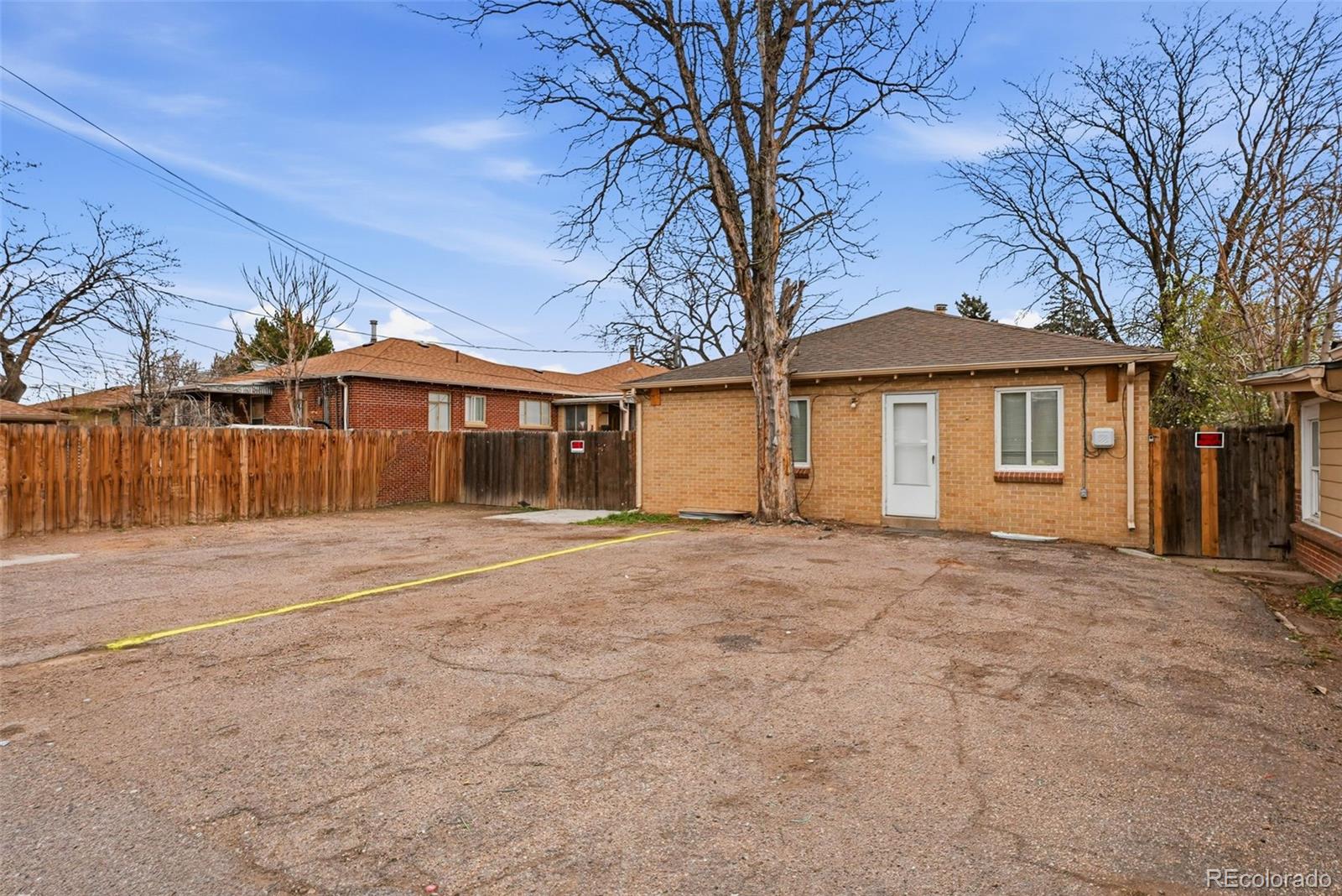 1717 Clinton Street Aurora CO 80010