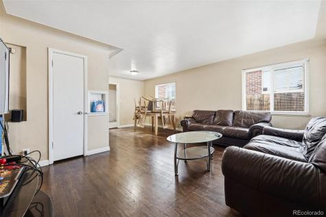 1717 Clinton Street Aurora CO 80010