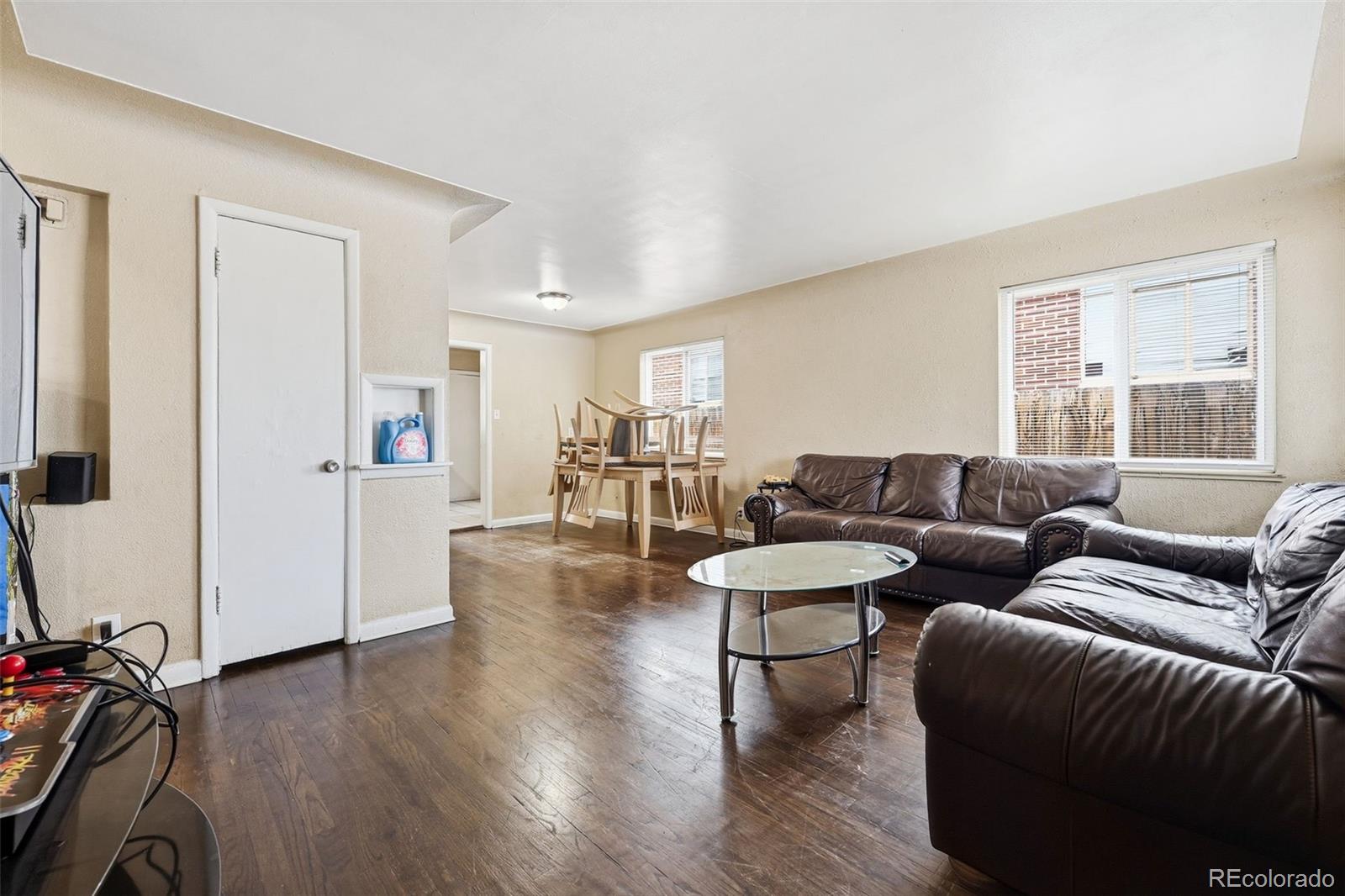 1717 Clinton Street Aurora CO 80010
