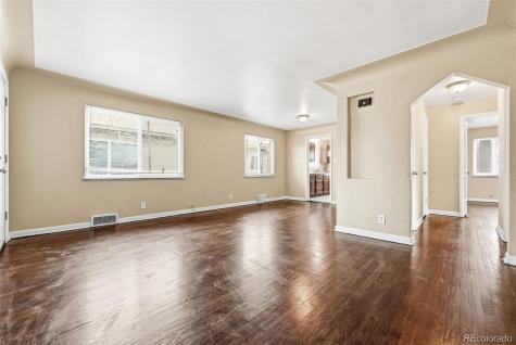 1717 Clinton Street Aurora CO 80010