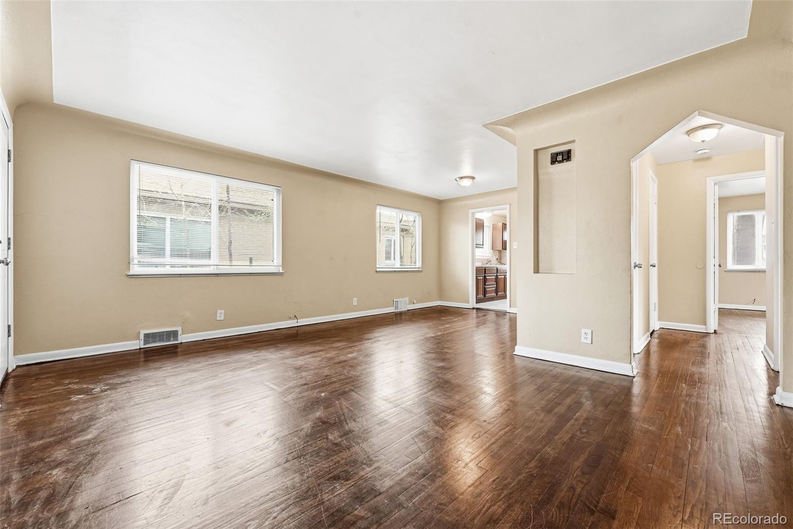 1717 Clinton Street Aurora CO 80010