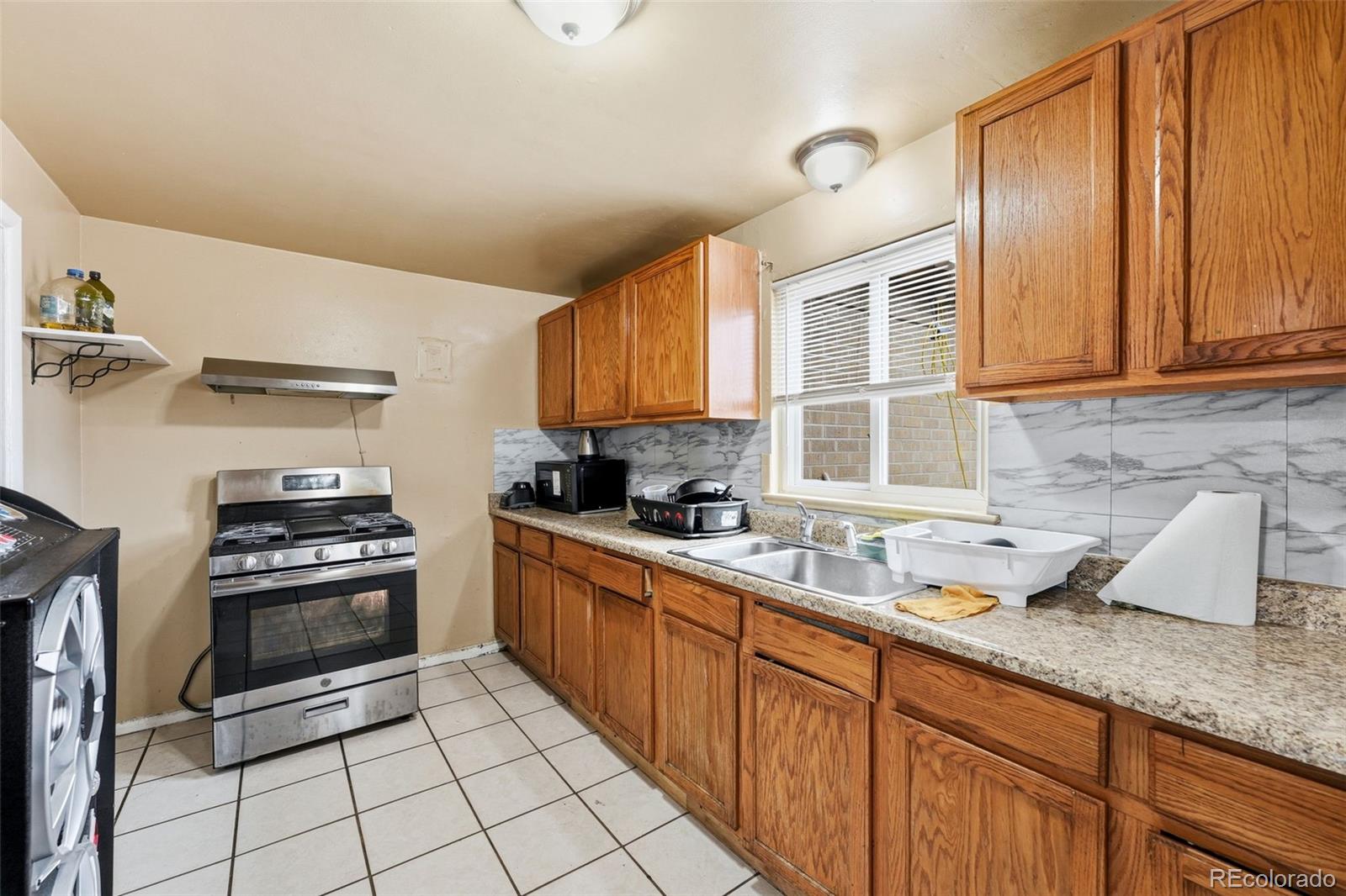 1717 Clinton Street Aurora CO 80010
