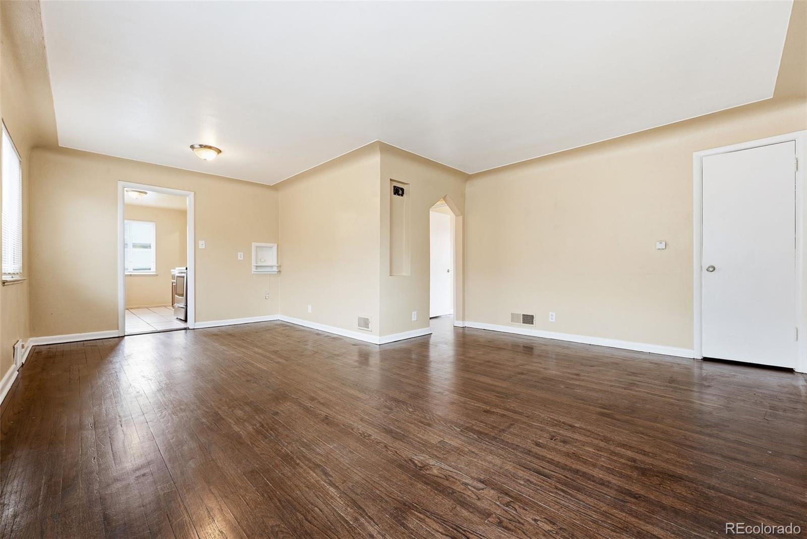 1717 Clinton Street Aurora CO 80010