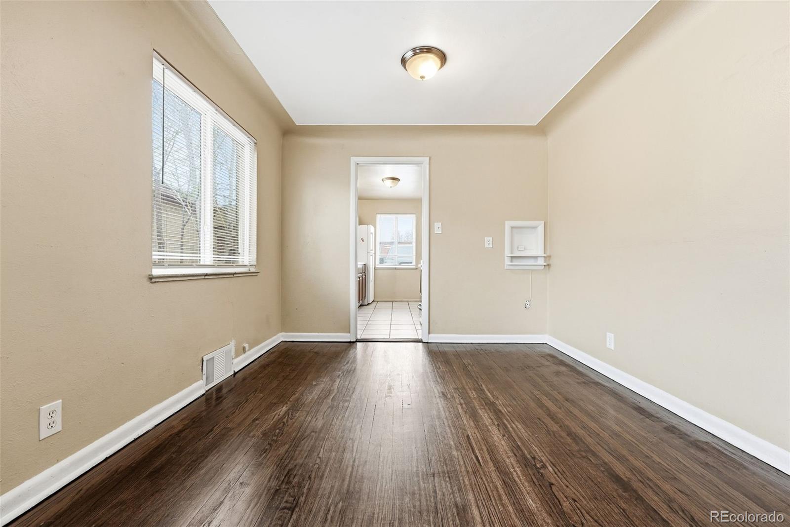 1717 Clinton Street Aurora CO 80010