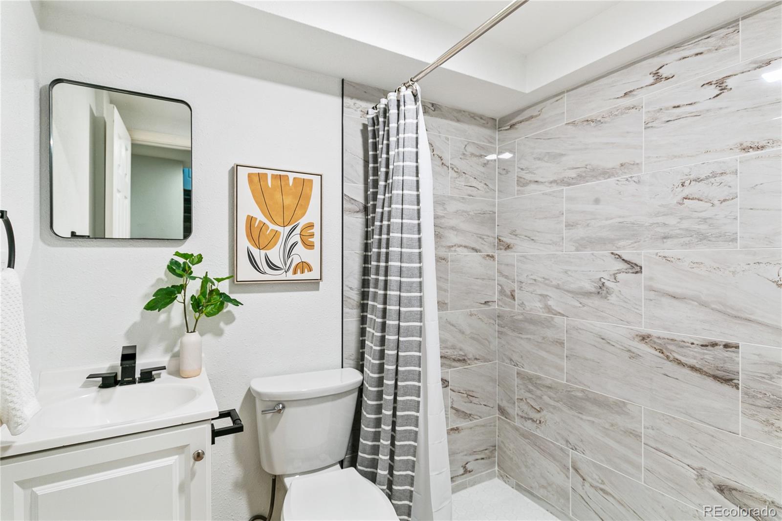 7362 E Villanova Place Denver CO 80231