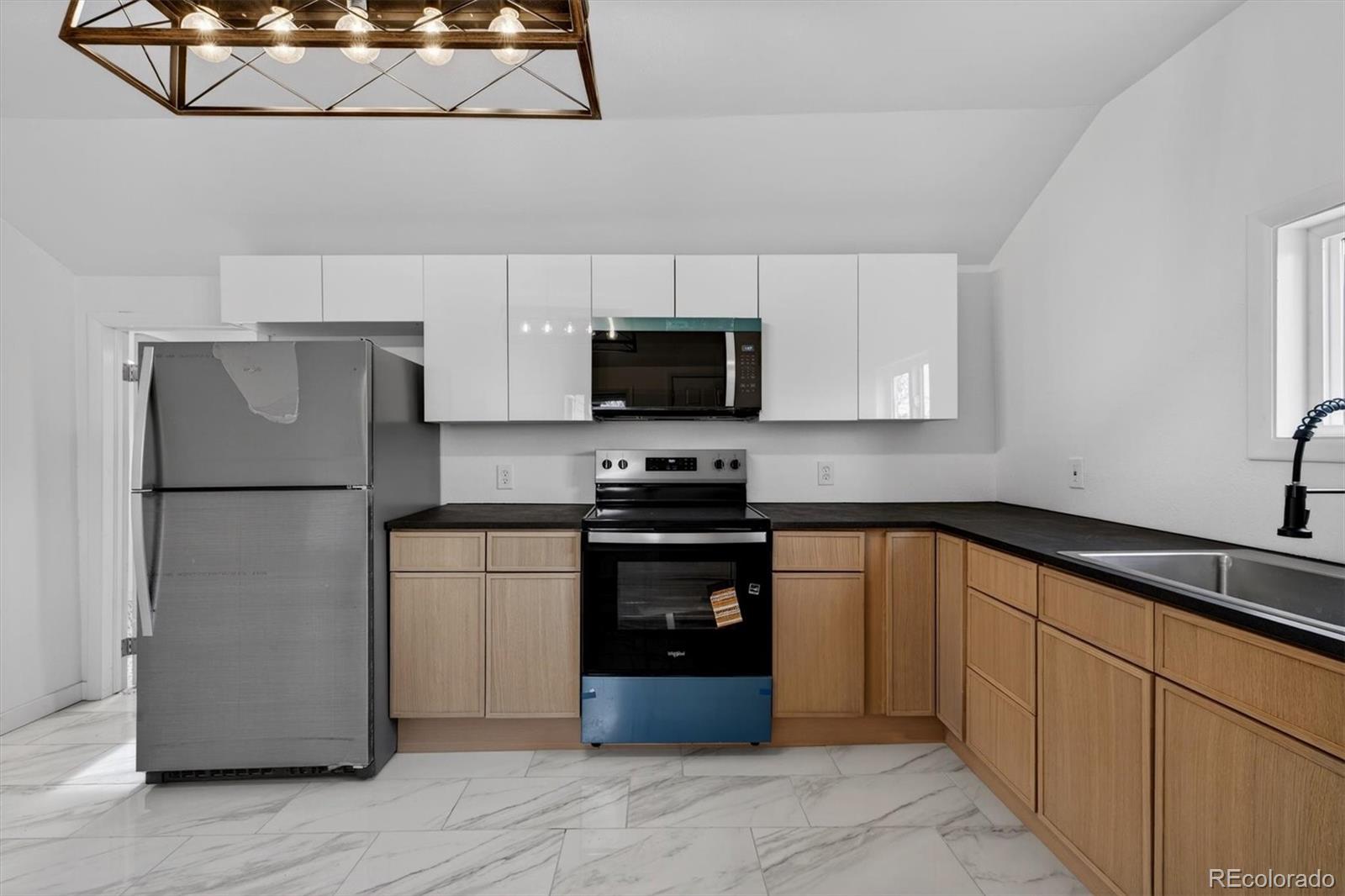 137 Hazel Court Denver CO 80219