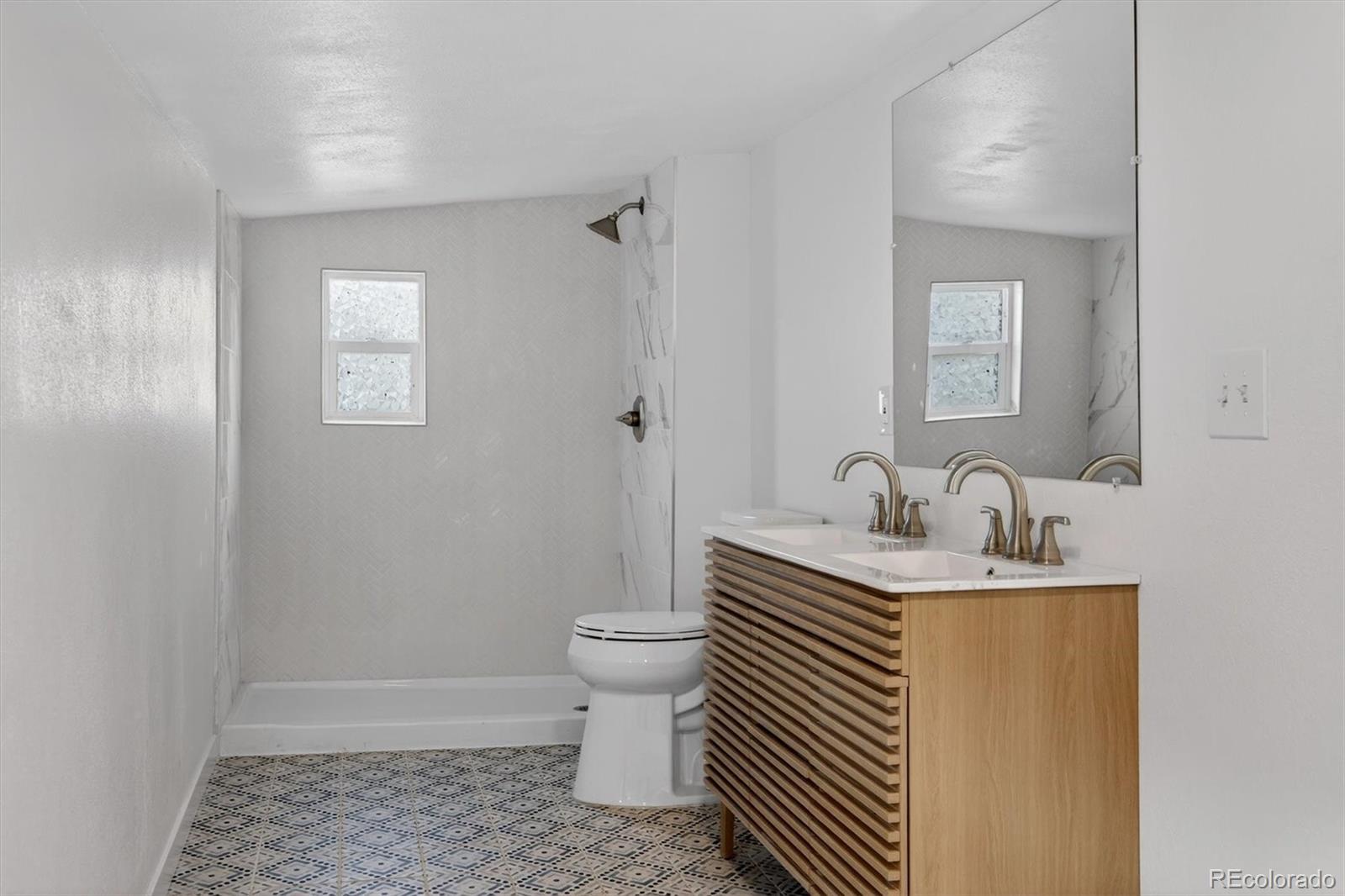 137 Hazel Court Denver CO 80219