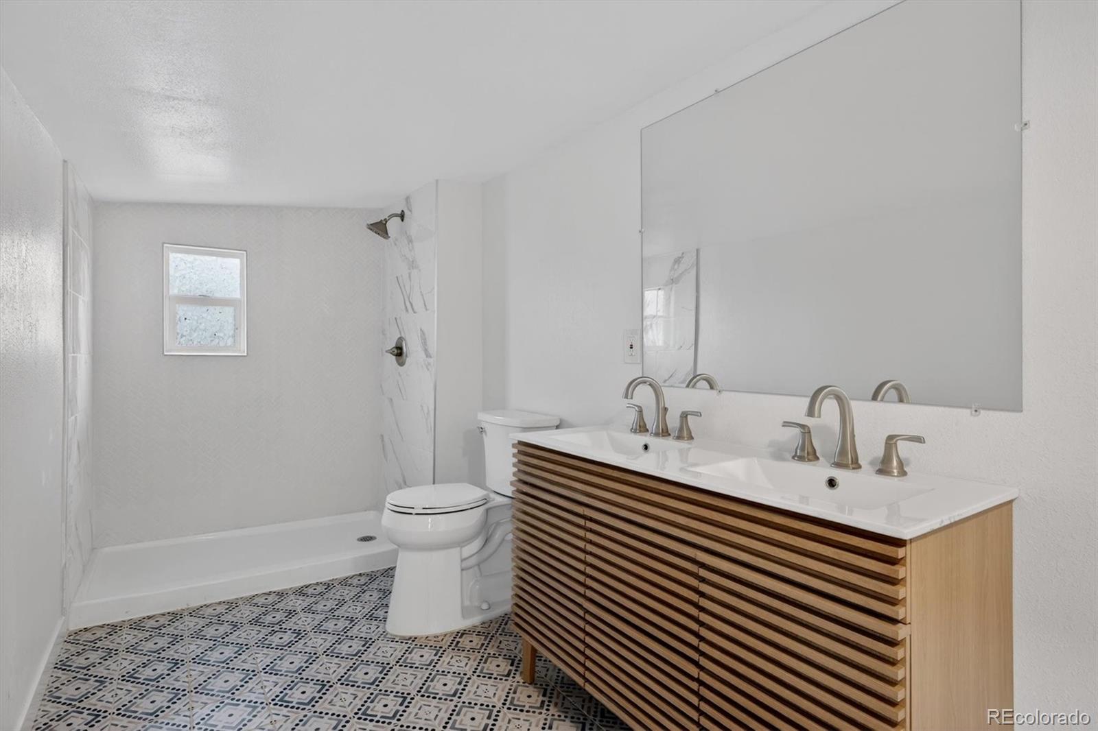 137 Hazel Court Denver CO 80219