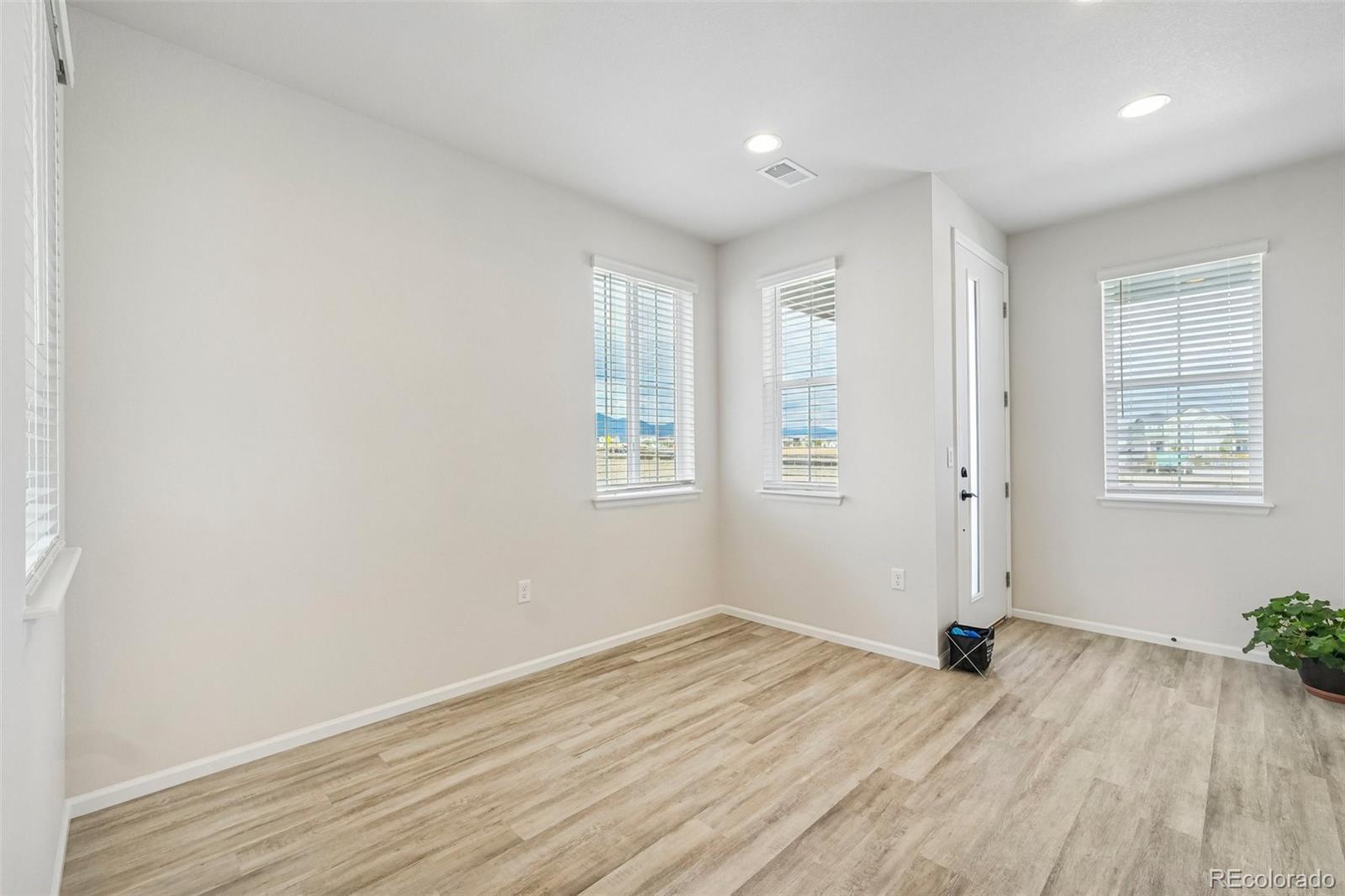 9109 Snake River Street Littleton CO 80125