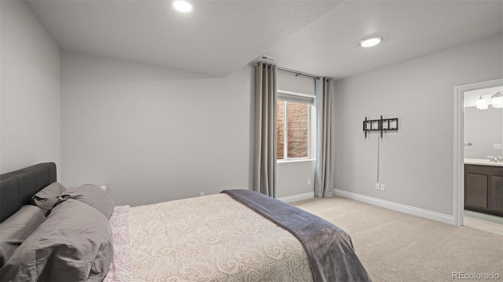 4007 Notch Trail Colorado Springs CO 80924