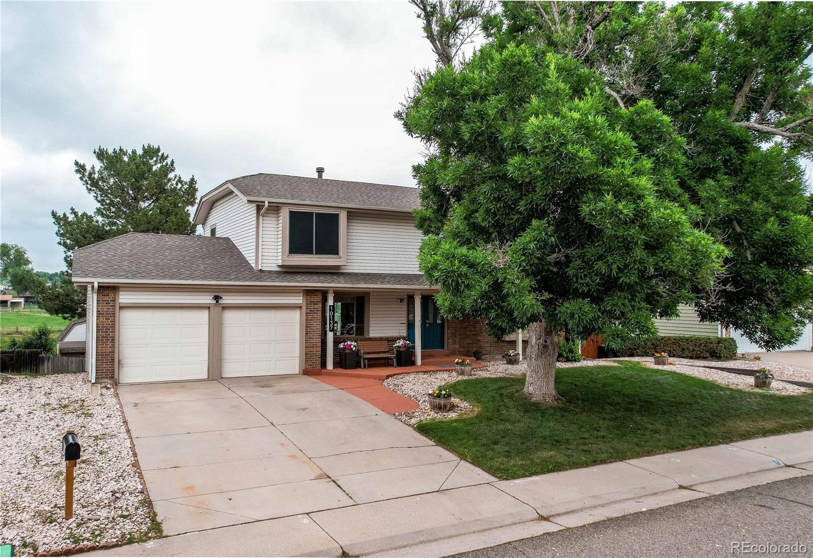 10137 W Berry Drive Littleton CO 80127