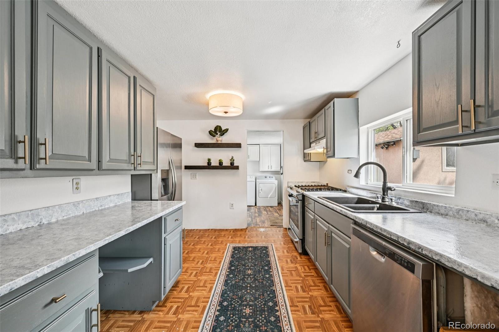 732 Perry Street Denver CO 80204
