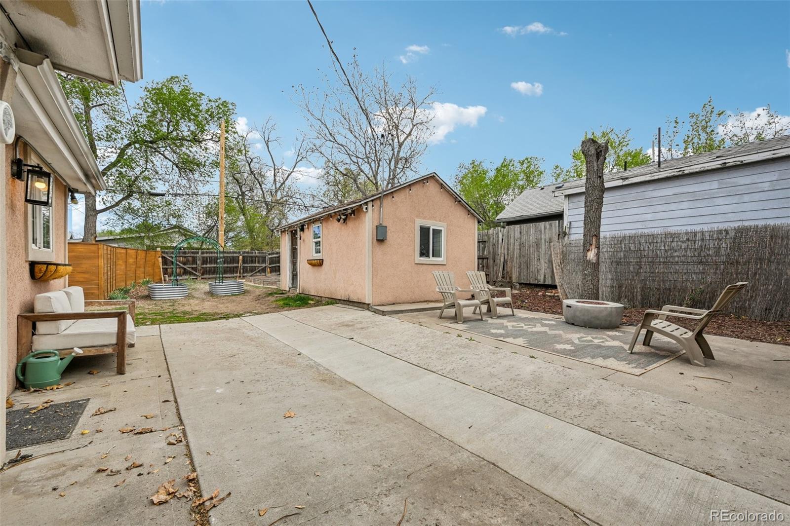 732 Perry Street Denver CO 80204