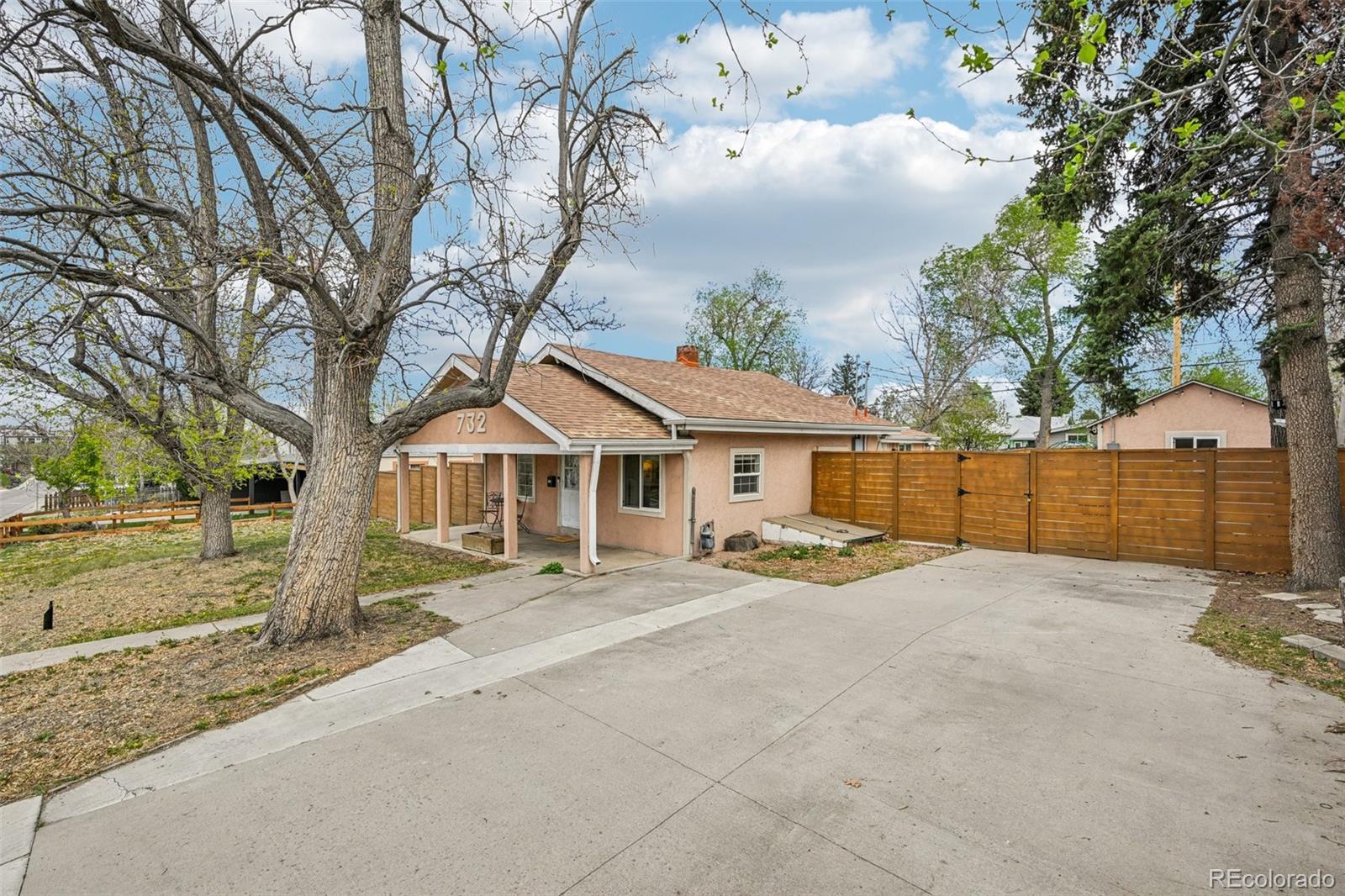732 Perry Street Denver CO 80204