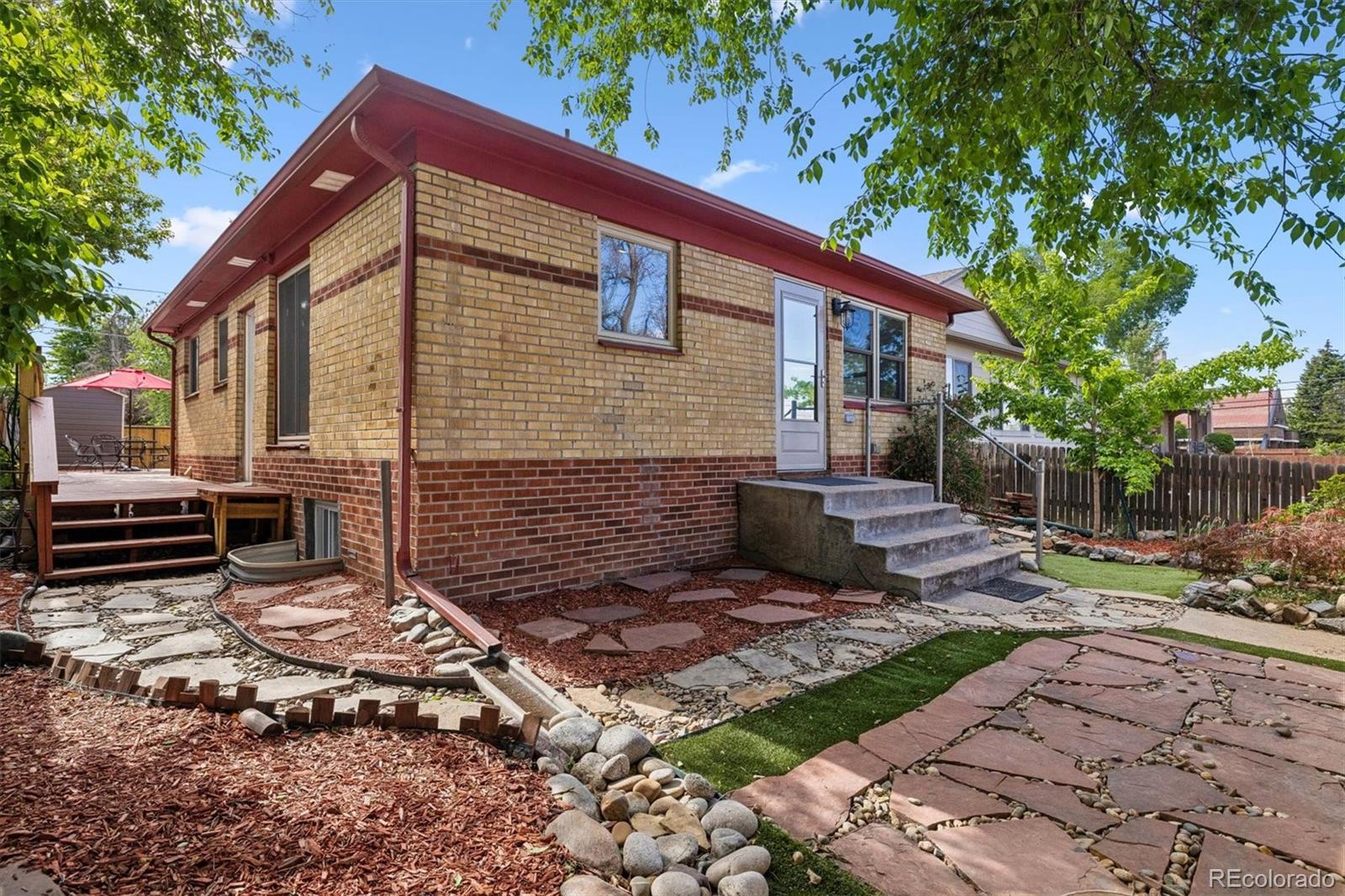459 Knox Court Denver CO 80204