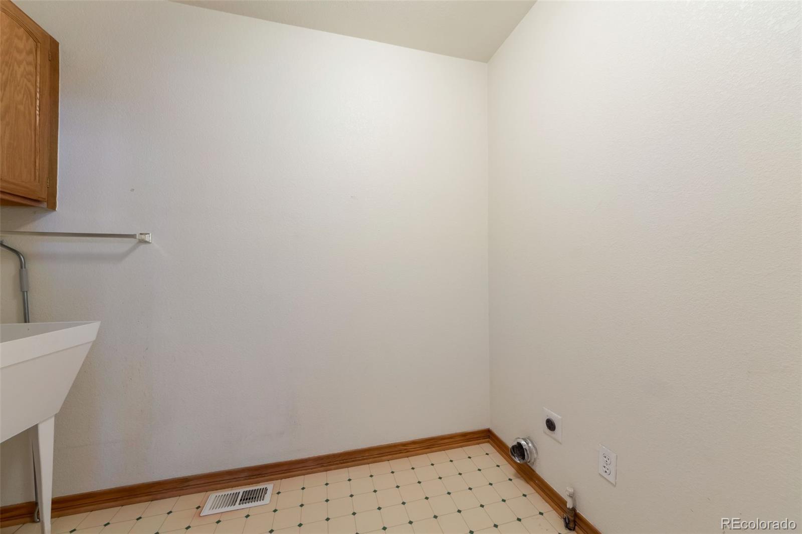 18876 E Powers Drive Aurora CO 80015