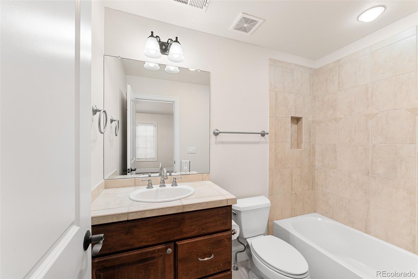 15 Foxtail Circle Englewood CO 80113
