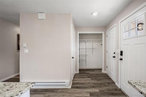 1689 Bahama Street Aurora CO 80011
