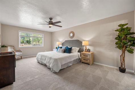 1689 Bahama Street Aurora CO 80011