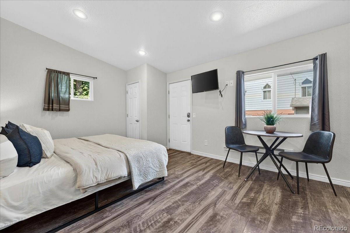 4800 Knox Court Denver CO 80221