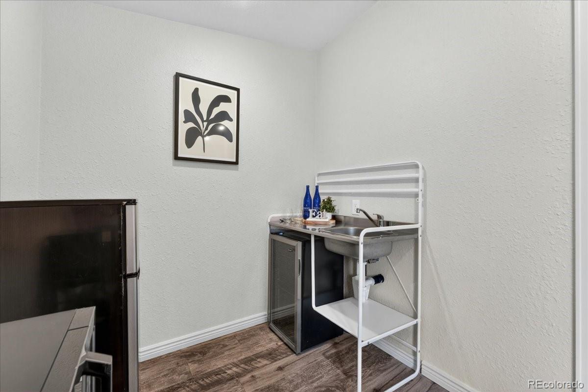4800 Knox Court Denver CO 80221