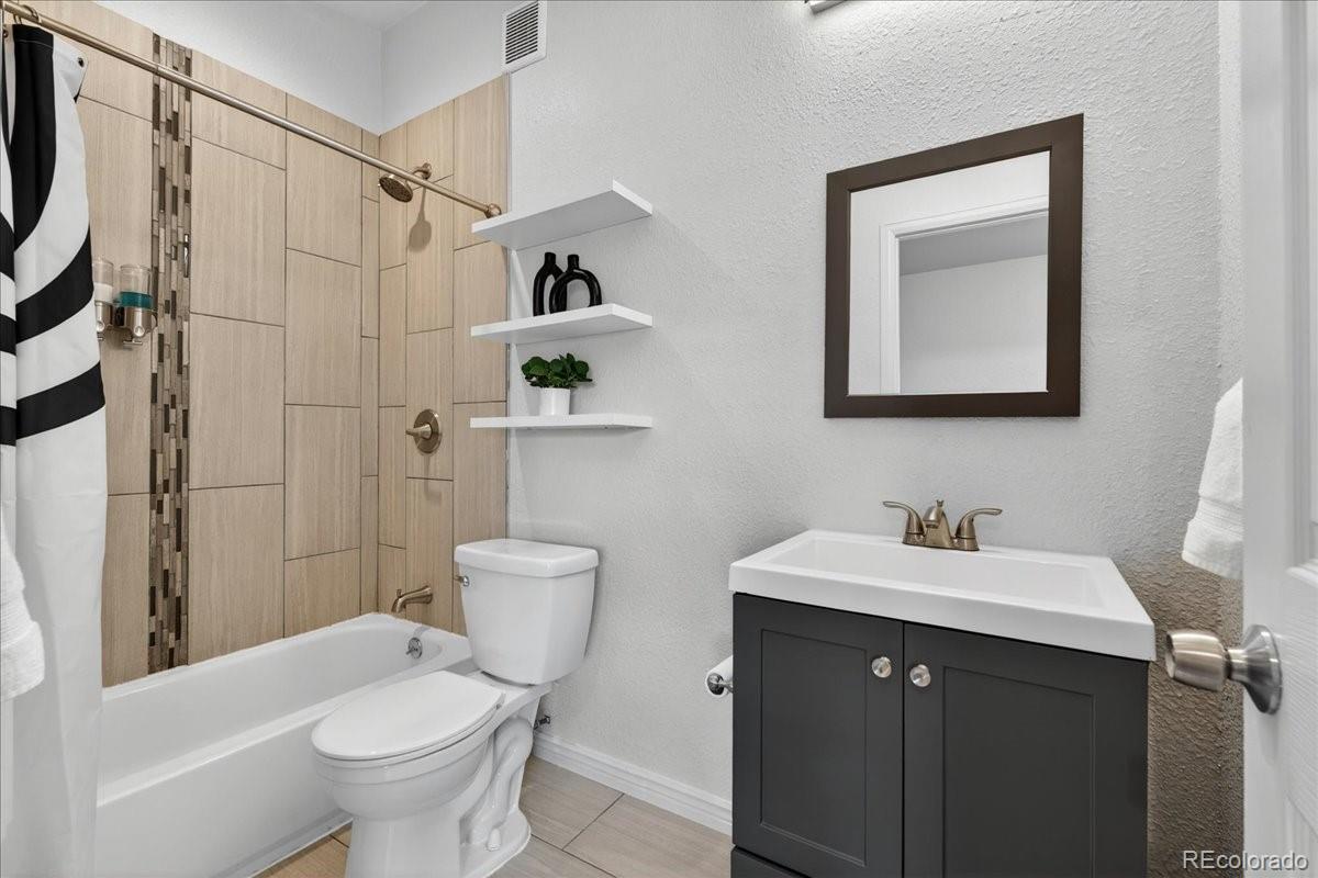 4800 Knox Court Denver CO 80221
